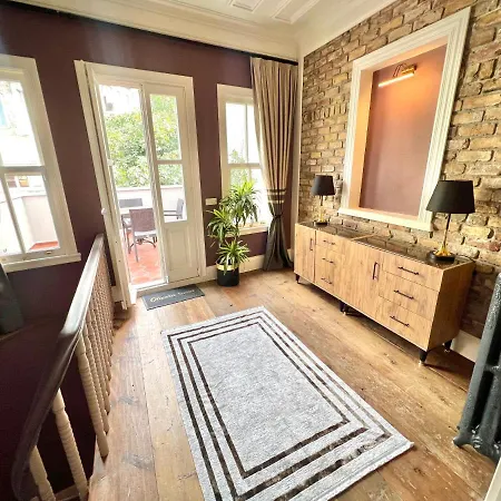 Olivera Suites Balat בית אירוח
